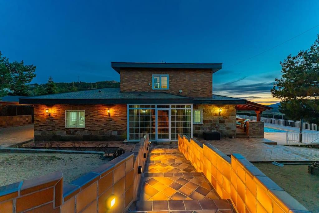 El Jardin De Estrella Villa Navacerrada Kültér fotó